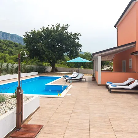 Lavanda With Relaxation Spot Of Swimming Pool In Scented Garden, Outdoor Terrace And Barbecue Villa *